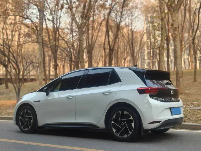 2022 Volkswagen ID.3 BEV 57.3KWH,autocango,china used car exporter,china ev exporter,chinese used car exporter,chinese used ev exporter