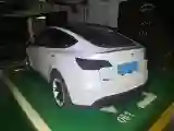 2021 Tesla Model Y BEV 60KWH