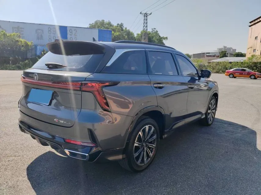 2023 ChangAn CS75 Plus 1.5T 188HP L4 8AT,autocango,china used car exporter,china ev exporter,chinese used car exporter,chinese used ev exporter