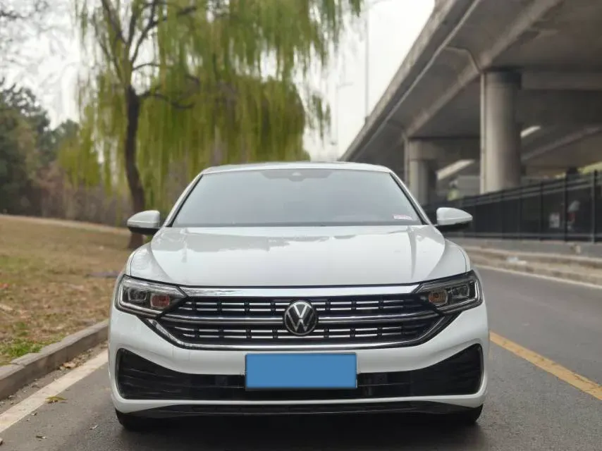 2024 Volkswagen Sagitar 1.5T 160HP L4 7DCT,autocango,china used car exporter,china ev exporter,chinese used car exporter,chinese used ev exporter