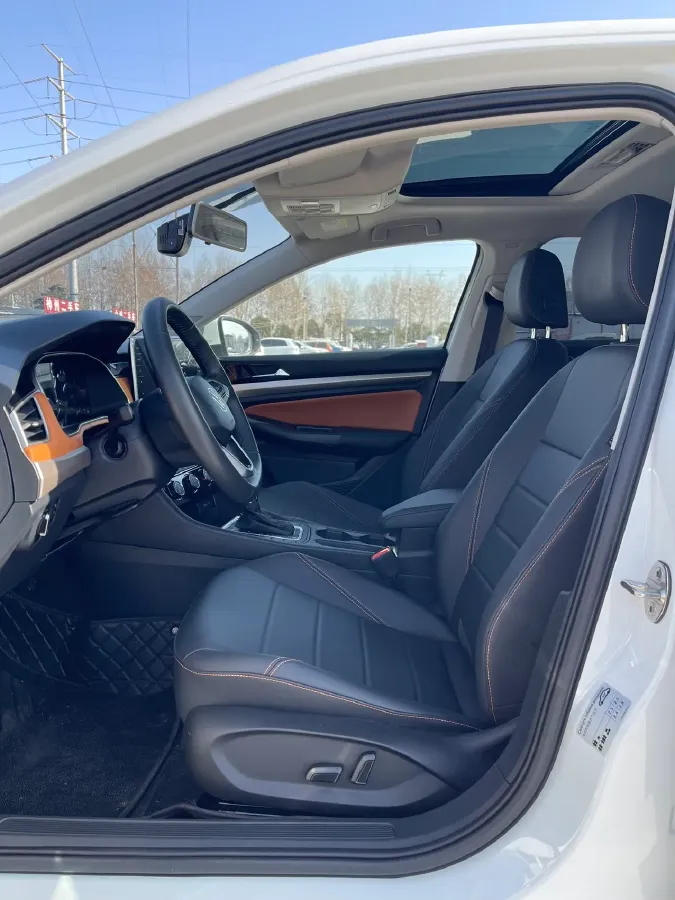 2023 Volkswagen Bora 1.2T 116HP L4 7DCT,autocango,china used car exporter,china ev exporter,chinese used car exporter,chinese used ev exporter