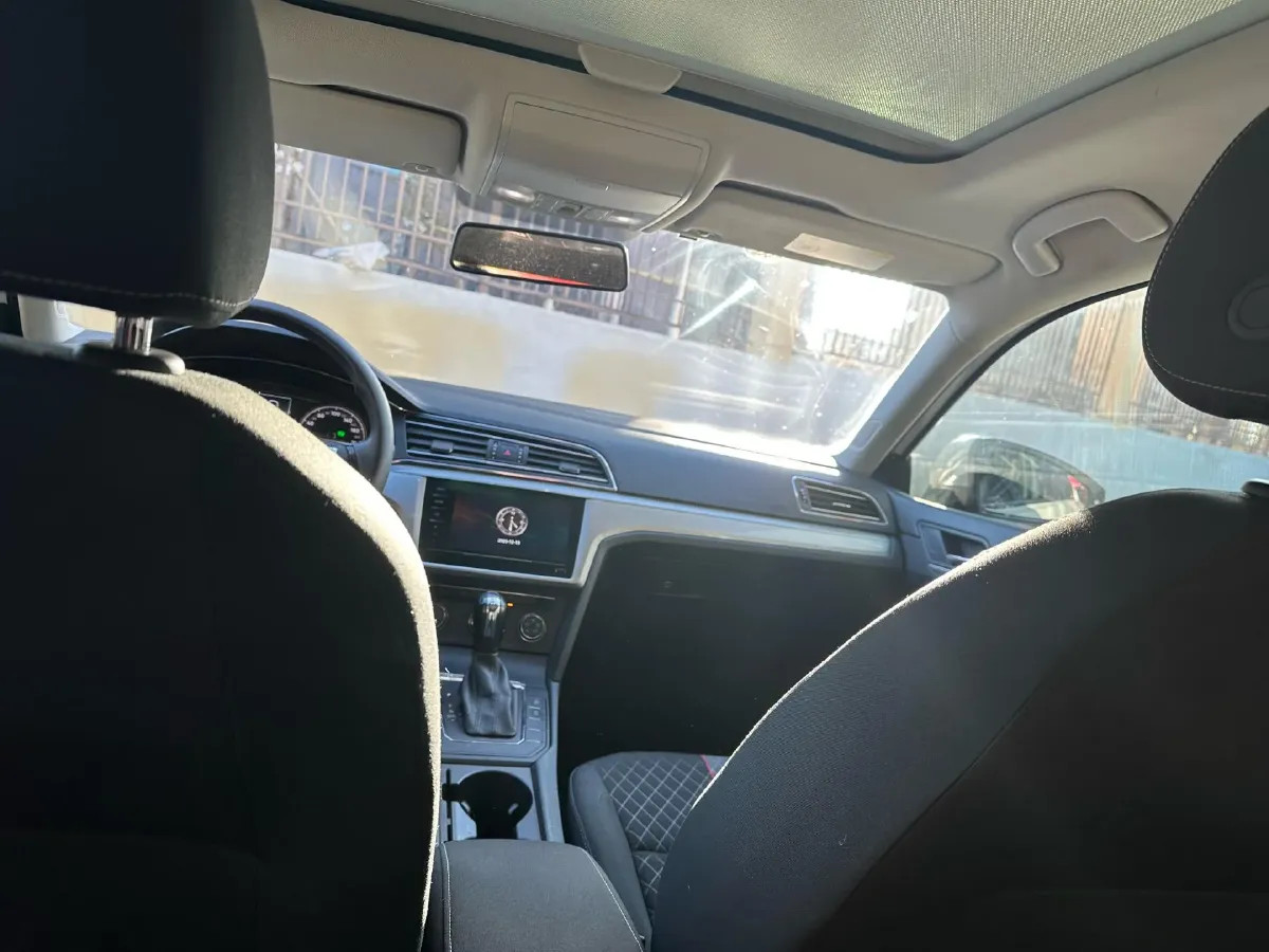 2019 Volkswagen Lamando 1.4T 131HP L4 7DCT,autocango,china used car exporter,china ev exporter,chinese used car exporter,chinese used ev exporter