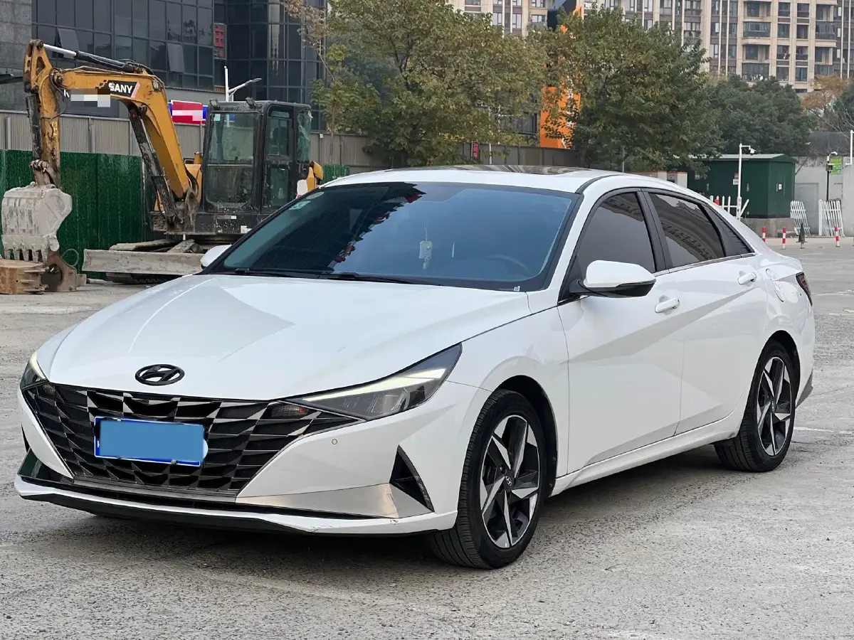 2021 Hyundai Elantra 1.5L 115HP L4 CVT