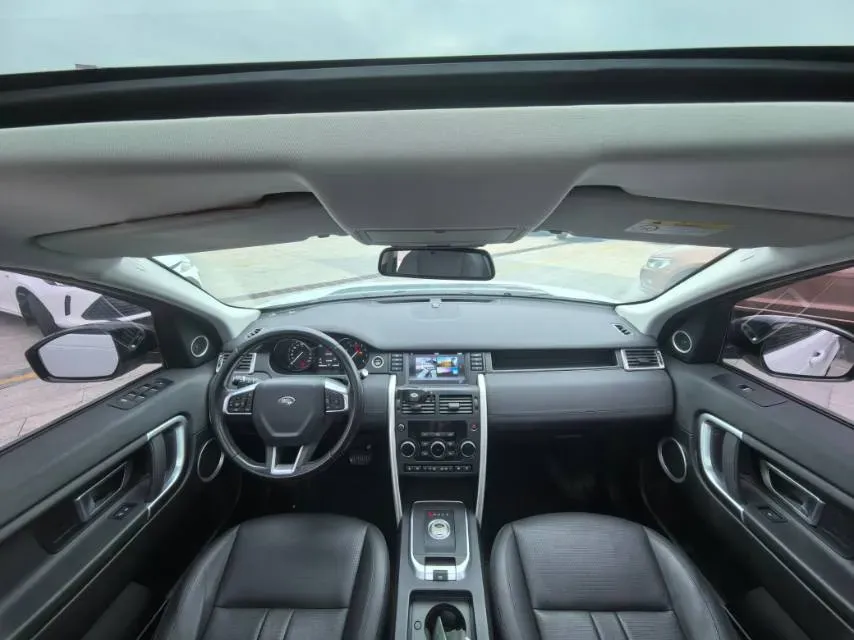 2018 Land Rover Discovery Sport 2.0T 241HP L4 9AT,autocango,china used car exporter,china ev exporter,chinese used car exporter,chinese used ev exporter