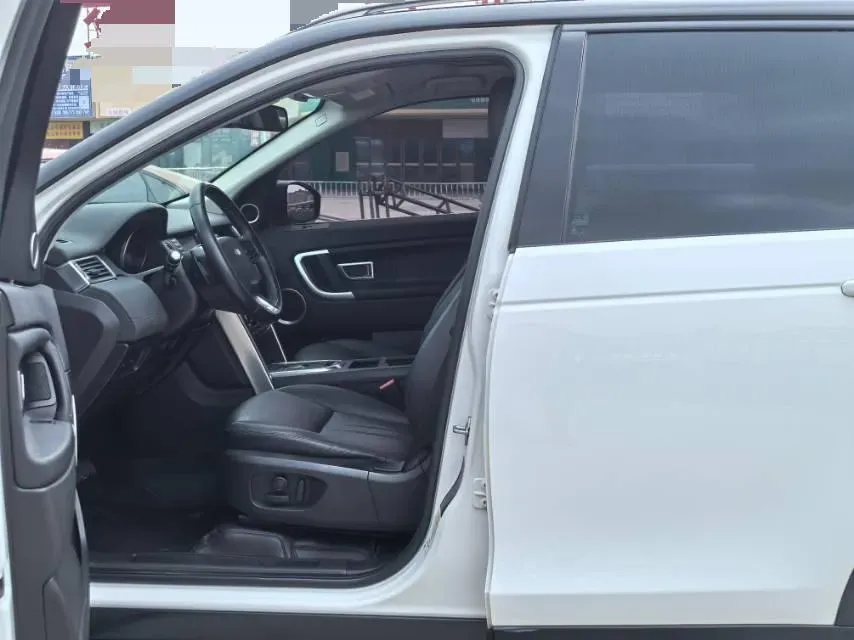 2018 Land Rover Discovery Sport 2.0T 241HP L4 9AT,autocango,china used car exporter,china ev exporter,chinese used car exporter,chinese used ev exporter