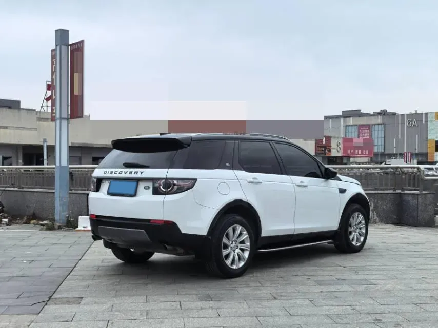 2018 Land Rover Discovery Sport 2.0T 241HP L4 9AT,autocango,china used car exporter,china ev exporter,chinese used car exporter,chinese used ev exporter