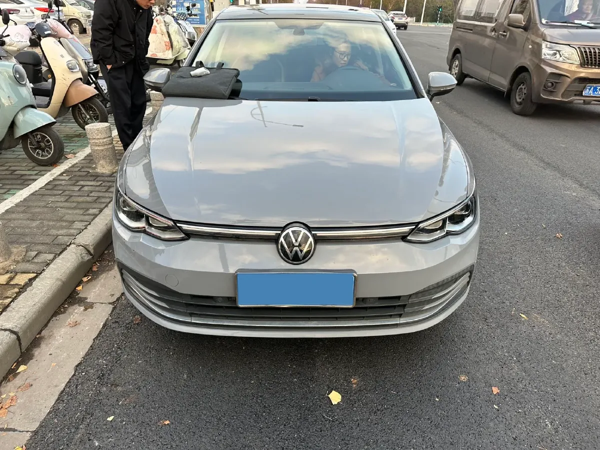 2021 Volkswagen Golf 1.4T 150HP L4 7DCT,autocango,china used car exporter,china ev exporter,chinese used car exporter,chinese used ev exporter