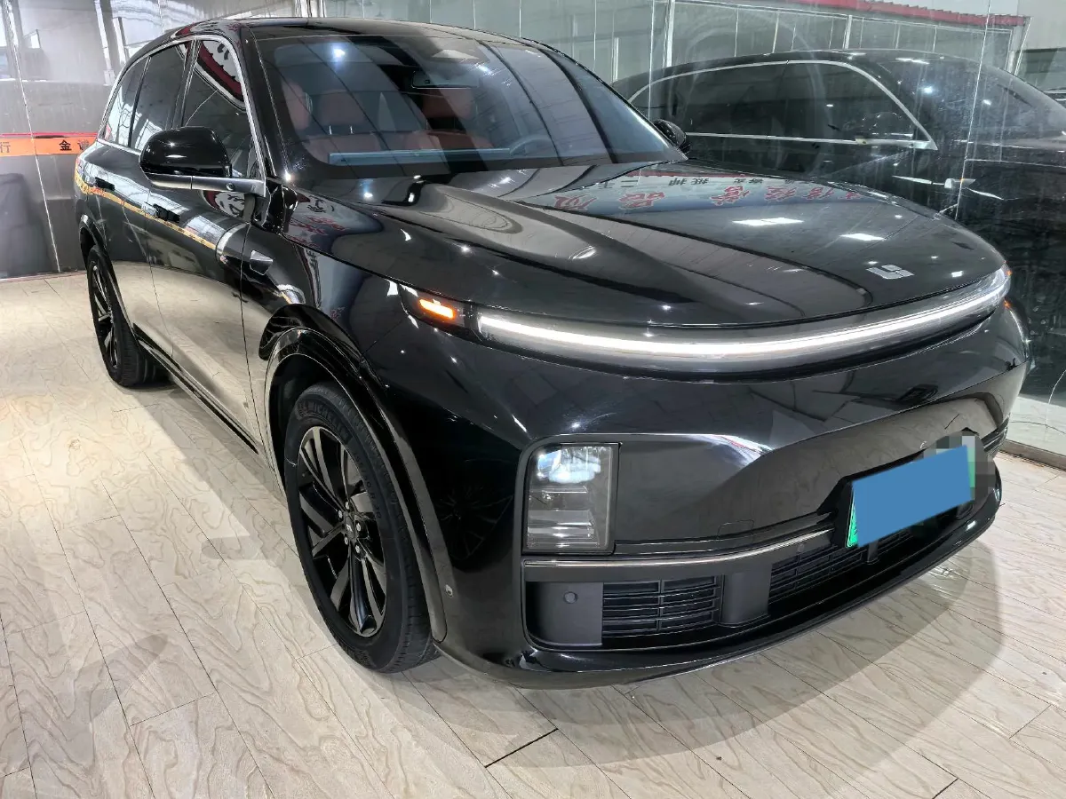 2023 Li L7 Range Extended 154HP REEV 40.9KWH,autocango,china used car exporter,china ev exporter,chinese used car exporter,chinese used ev exporter
