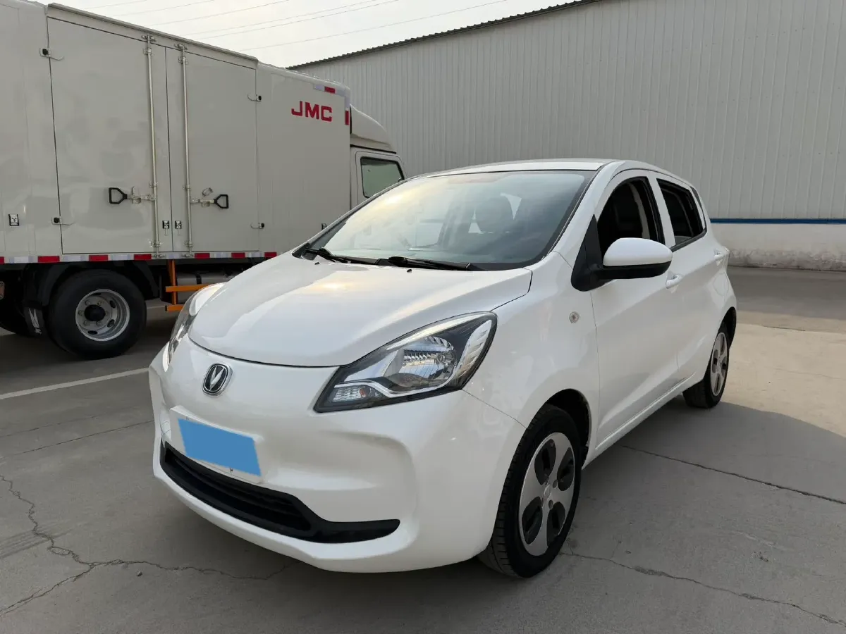 2020 ChangAn BenBen E-Star BEV 32.2KWH,autocango,china used car exporter,china ev exporter,chinese used car exporter,chinese used ev exporter