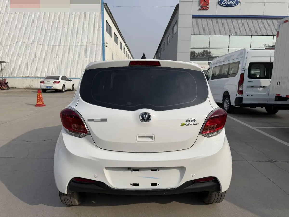 2020 ChangAn BenBen E-Star BEV 32.2KWH,autocango,china used car exporter,china ev exporter,chinese used car exporter,chinese used ev exporter
