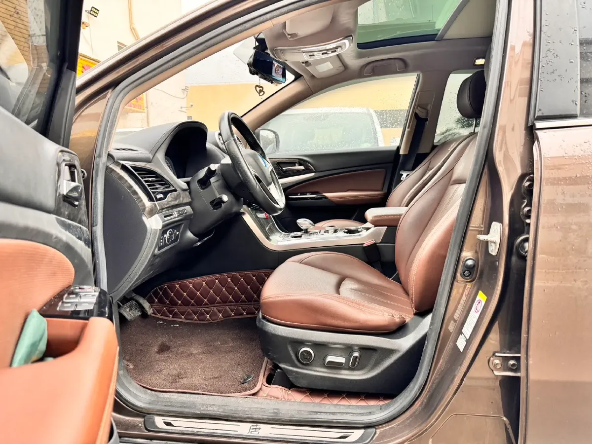 2017 BYD Tang 2.0T 205HP L4 6DCT PHEV,autocango,china used car exporter,china ev exporter,chinese used car exporter,chinese used ev exporter