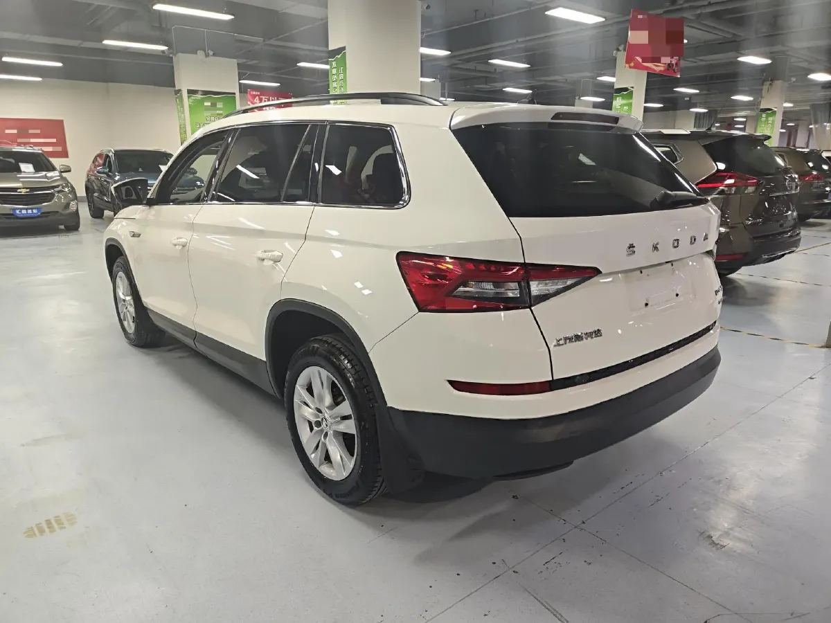 2019 Buick EnvisionPlus 1.5T 169HP L4 7DCT,autocango,china used car exporter,china ev exporter,chinese used car exporter,chinese used ev exporter