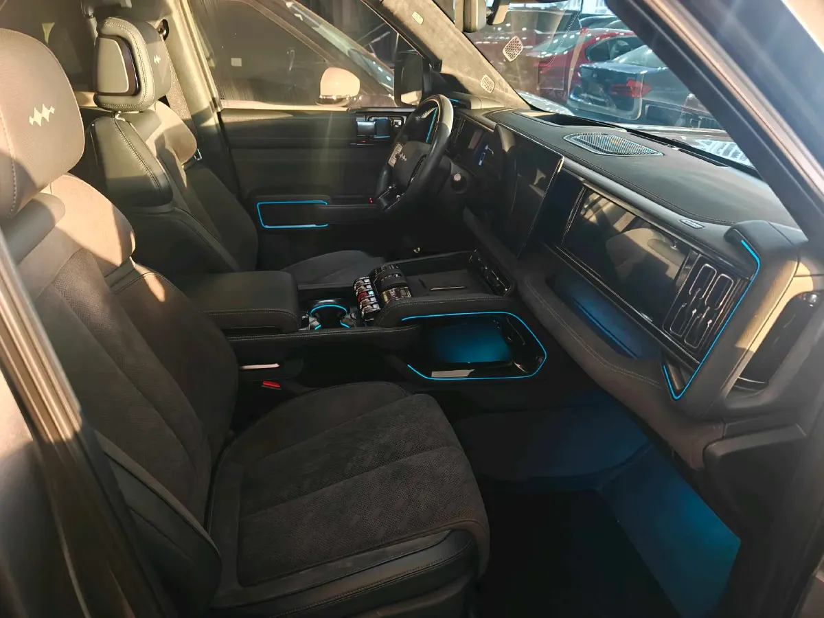 2023 Toyota Crown Kluger 2.5L 189HP L4 E-CVT Hybrid,autocango,china used car exporter,china ev exporter,chinese used car exporter,chinese used ev exporter