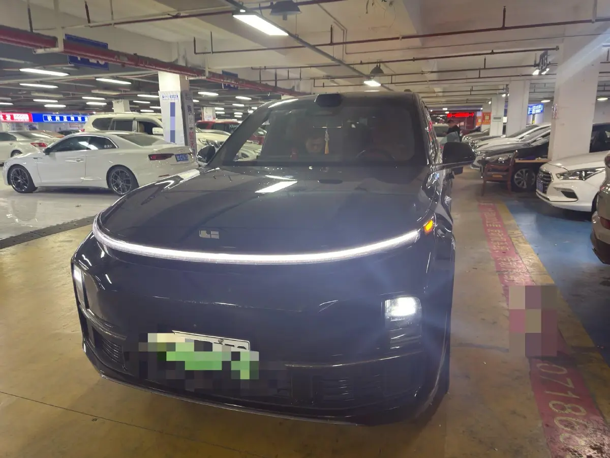 2022 Li L9 Range Extended 154HP REEV 42.6KWH