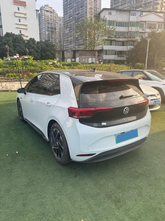 2023 Volkswagen ID.3 BEV 52.8KWH,autocango,china used car exporter,china ev exporter,chinese used car exporter,chinese used ev exporter