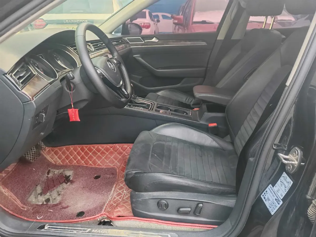 2018 Volkswagen Magotan 1.8T 180HP L4 7DCT,autocango,china used car exporter,china ev exporter,chinese used car exporter,chinese used ev exporter