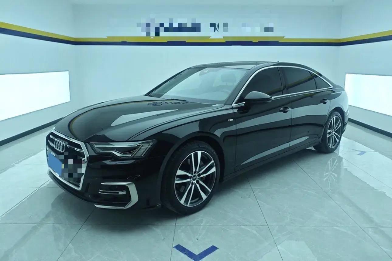 2023 Audi A6L 2.0T 190HP L4 7DCT