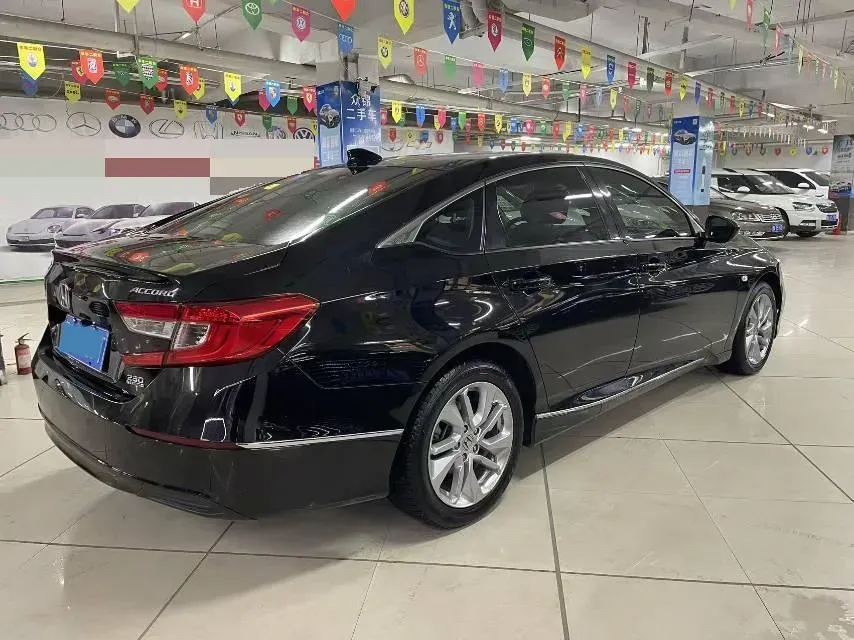 2018 Honda Accord 1.5T 177HP L4 CVT,autocango,china used car exporter,china ev exporter,chinese used car exporter,chinese used ev exporter