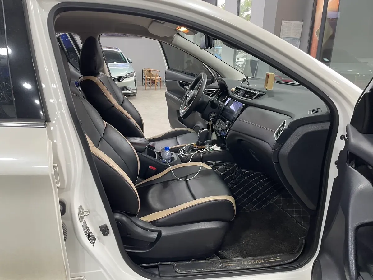 2021 Nissan Qashqai 2.0L 151HP L4 CVT,autocango,china used car exporter,china ev exporter,chinese used car exporter,chinese used ev exporter