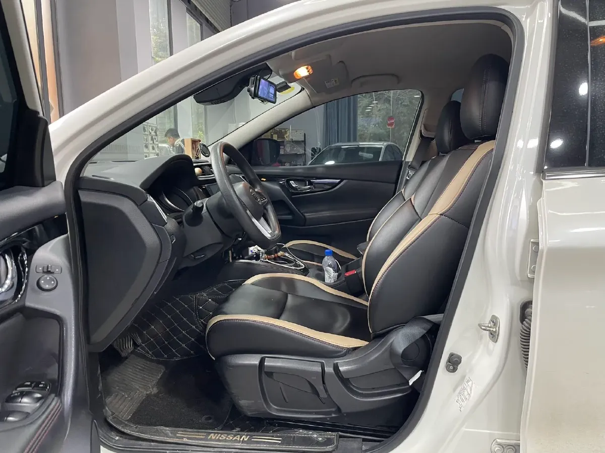 2021 Nissan Qashqai 2.0L 151HP L4 CVT,autocango,china used car exporter,china ev exporter,chinese used car exporter,chinese used ev exporter