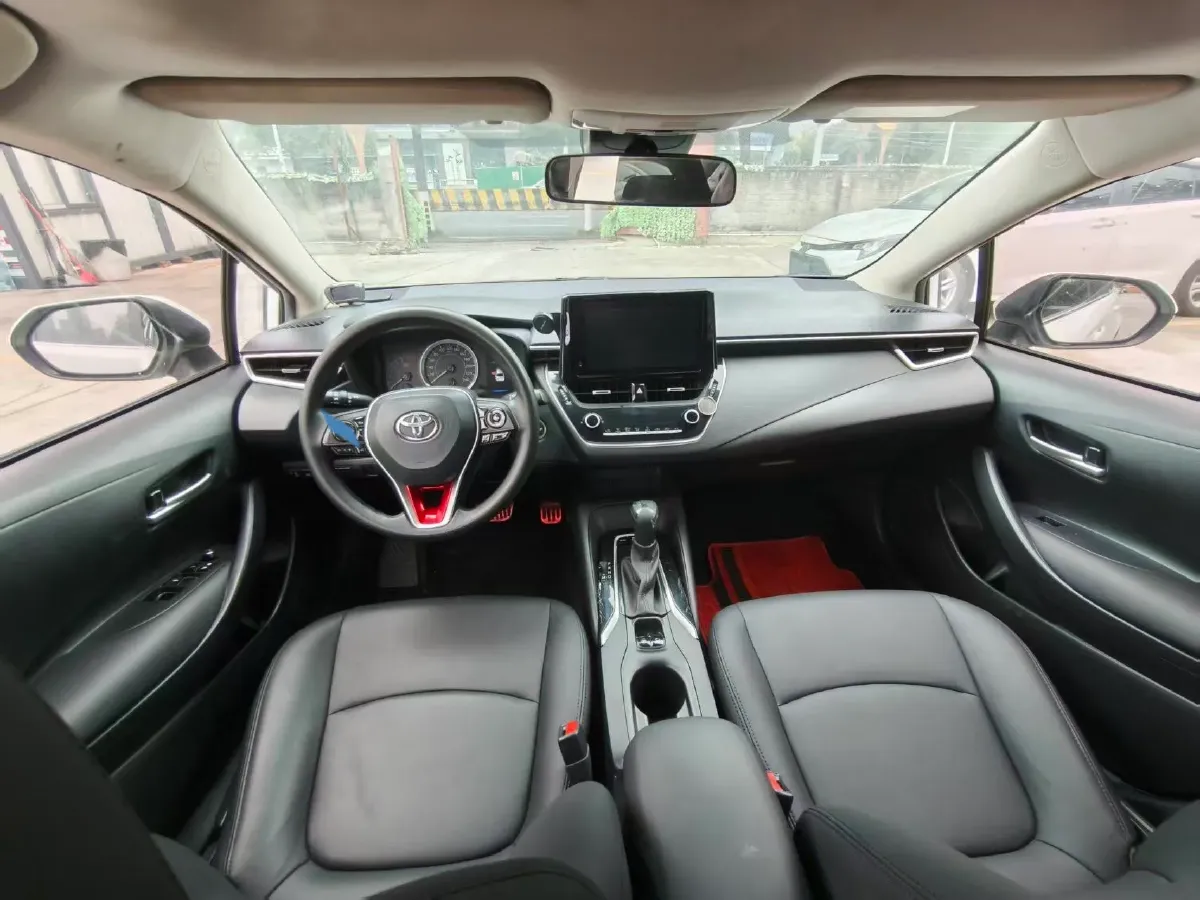 2021 Toyota Corolla 1.2T 116HP L4 CVT,autocango,china used car exporter,china ev exporter,chinese used car exporter,chinese used ev exporter