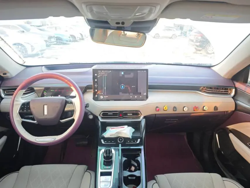 2022 WEY Latte DHT 1.5T 156HP L4 2DHT Hybrid,autocango,china used car exporter,china ev exporter,chinese used car exporter,chinese used ev exporter