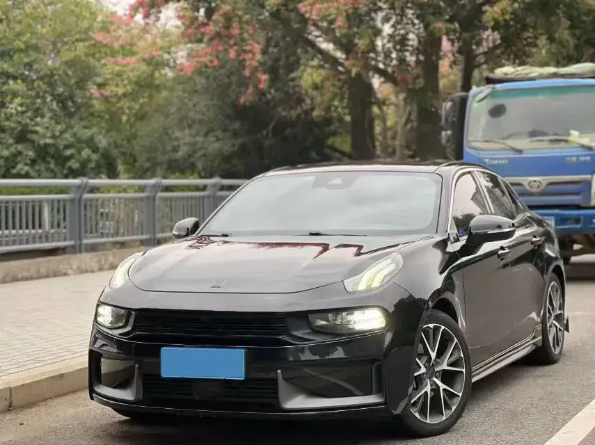 2021 LYNK&CO 03 2.0T 190HP L4 6AT