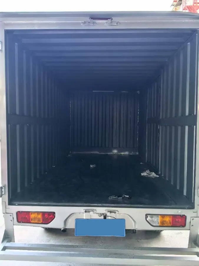 2023 WuLing RongGuang New Truck 2.0L 136HP L4 5MT,autocango,china used car exporter,china ev exporter,chinese used car exporter,chinese used ev exporter