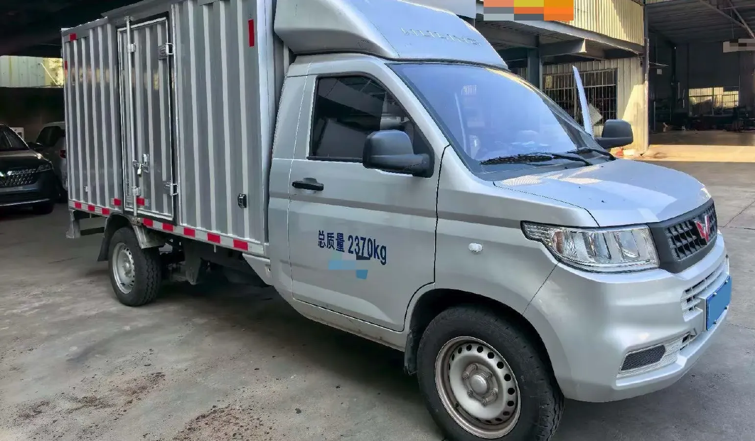 2023 WuLing RongGuang New Truck 2.0L 136HP L4 5MT,autocango,china used car exporter,china ev exporter,chinese used car exporter,chinese used ev exporter