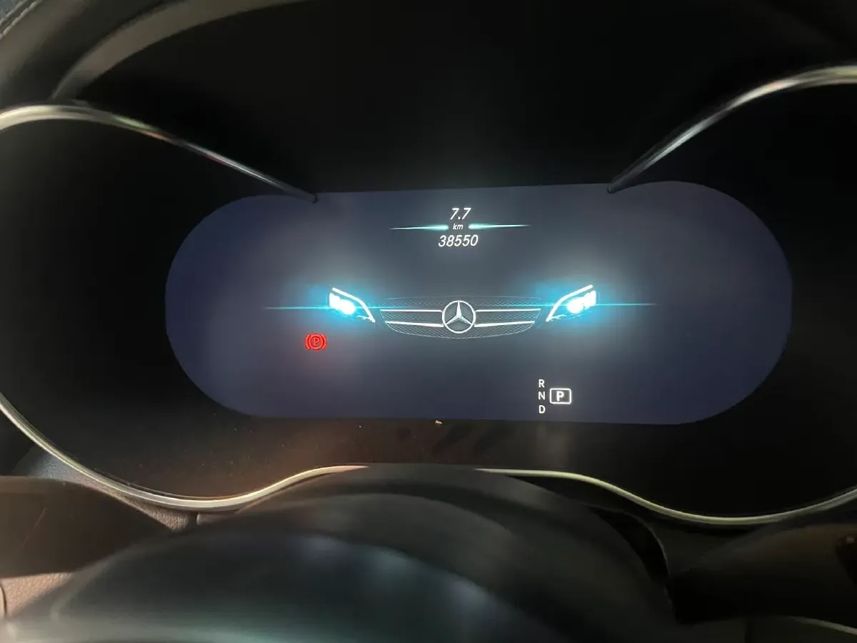 2021 Mercedes-Benz C Class 1.5T 184HP L4 9AT,autocango,china used car exporter,china ev exporter,chinese used car exporter,chinese used ev exporter