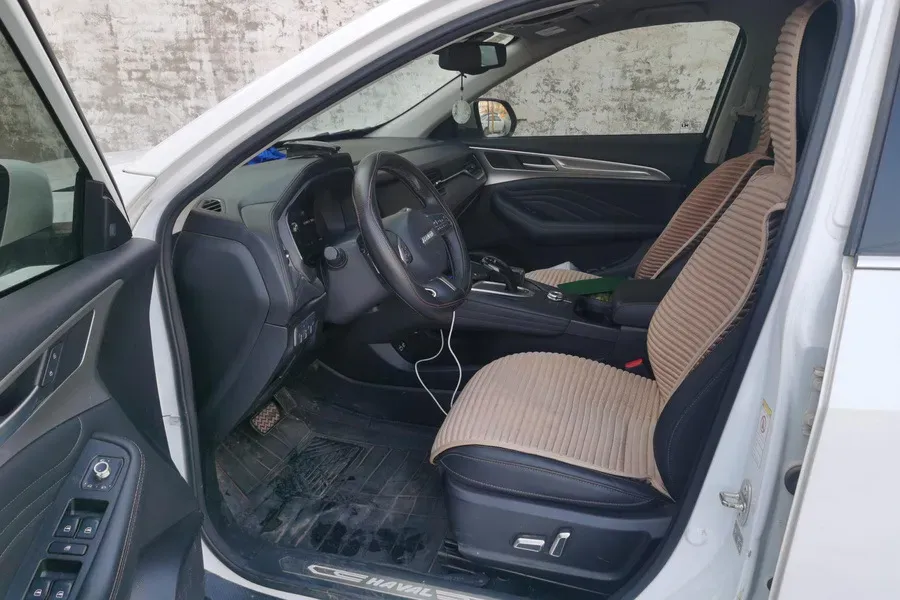 2020 Haval F7 2.0T 224HP L4 7DCT,autocango,china used car exporter,china ev exporter,chinese used car exporter,chinese used ev exporter