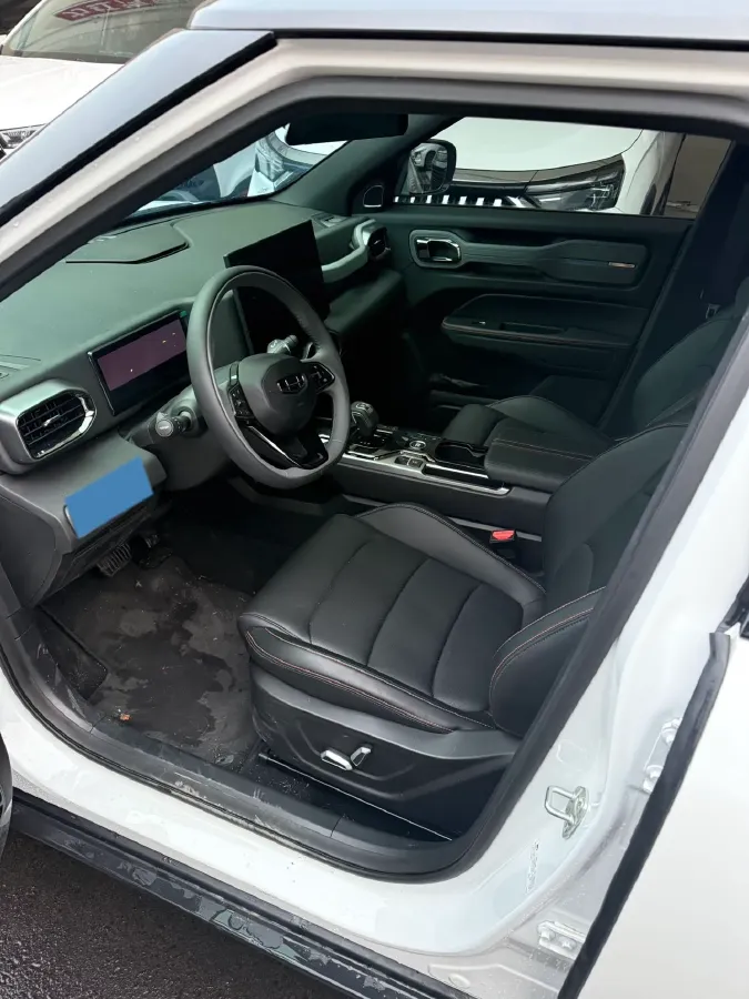 2025 Geely Cowboy 1.5T 181HP L4 7DCT,autocango,china used car exporter,china ev exporter,chinese used car exporter,chinese used ev exporter