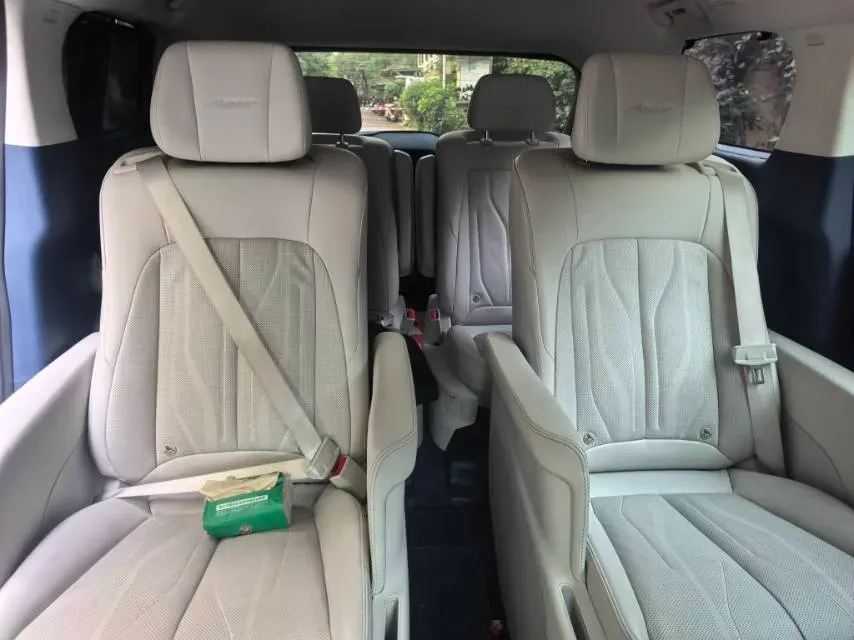 2024 Buick GL8 1.5T 180HP L4 2DHT PHEV 24.4KWH,autocango,china used car exporter,china ev exporter,chinese used car exporter,chinese used ev exporter