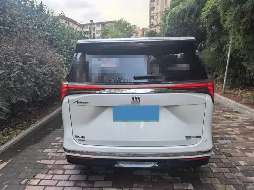 2024 Buick GL8 1.5T 180HP L4 2DHT PHEV 24.4KWH,autocango,china used car exporter,china ev exporter,chinese used car exporter,chinese used ev exporter