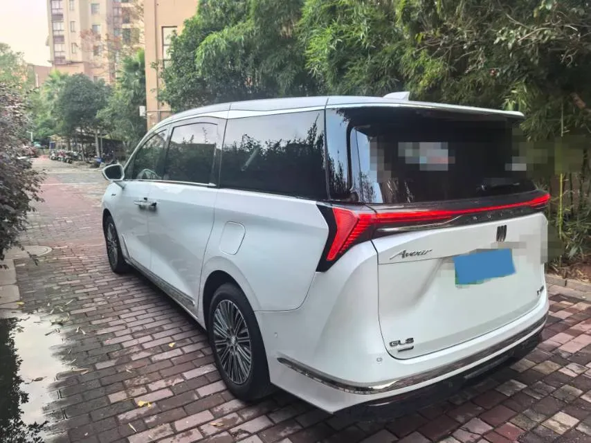 2024 Buick GL8 1.5T 180HP L4 2DHT PHEV 24.4KWH,autocango,china used car exporter,china ev exporter,chinese used car exporter,chinese used ev exporter