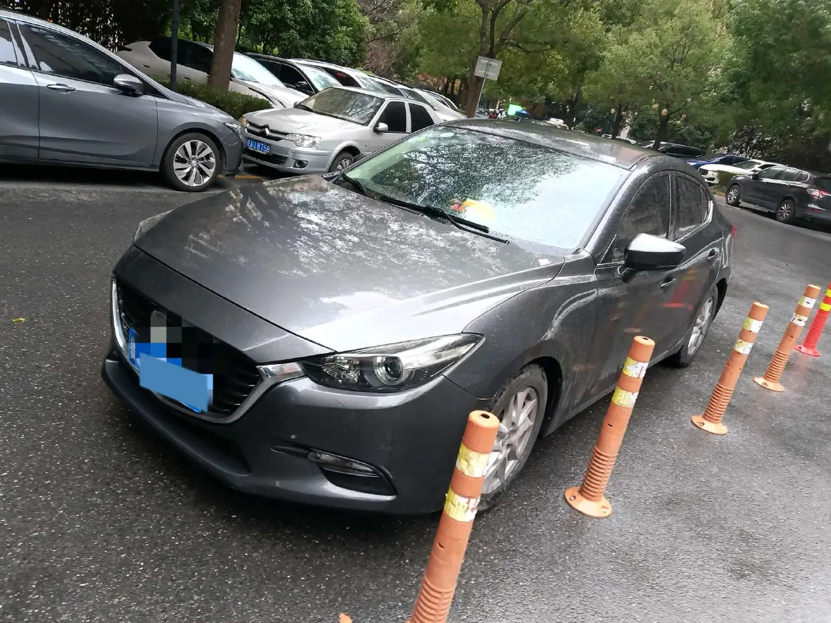 2017 Mazda 3 Axela 1.5L 117HP L4 6MT,autocango,china used car exporter,china ev exporter,chinese used car exporter,chinese used ev exporter