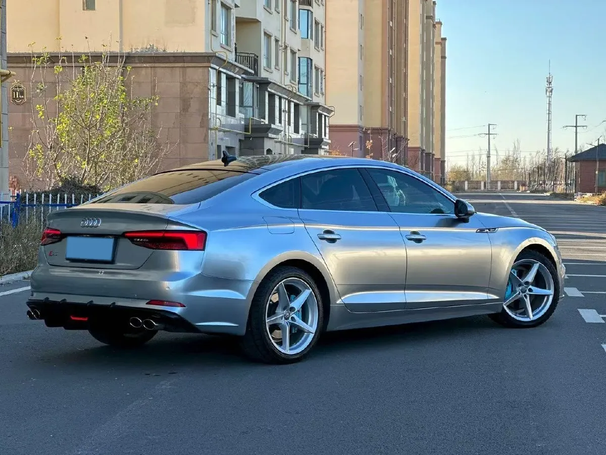 2017 BMW 3 Series GT 2.0T 184HP L4 8AT,autocango,china used car exporter,china ev exporter,chinese used car exporter,chinese used ev exporter