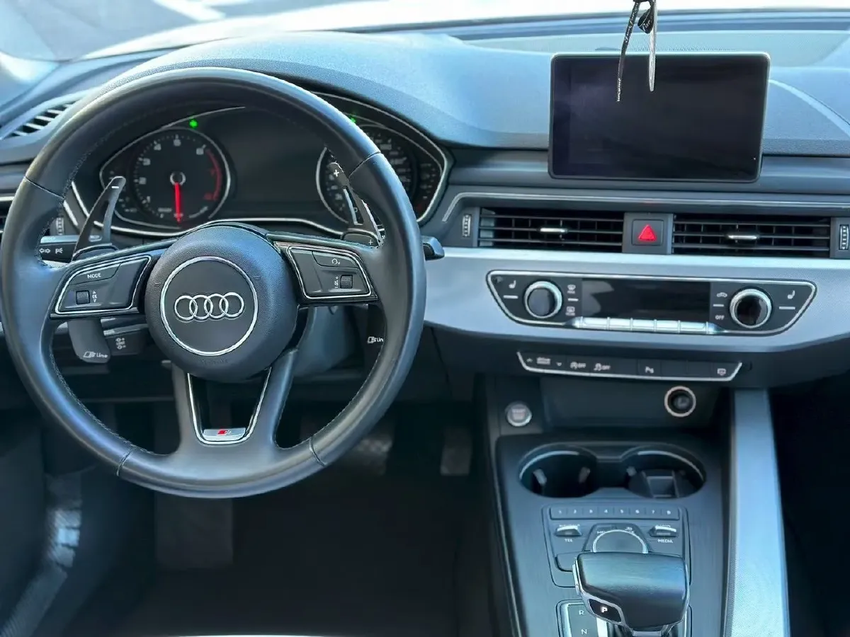 2017 BMW 3 Series GT 2.0T 184HP L4 8AT,autocango,china used car exporter,china ev exporter,chinese used car exporter,chinese used ev exporter