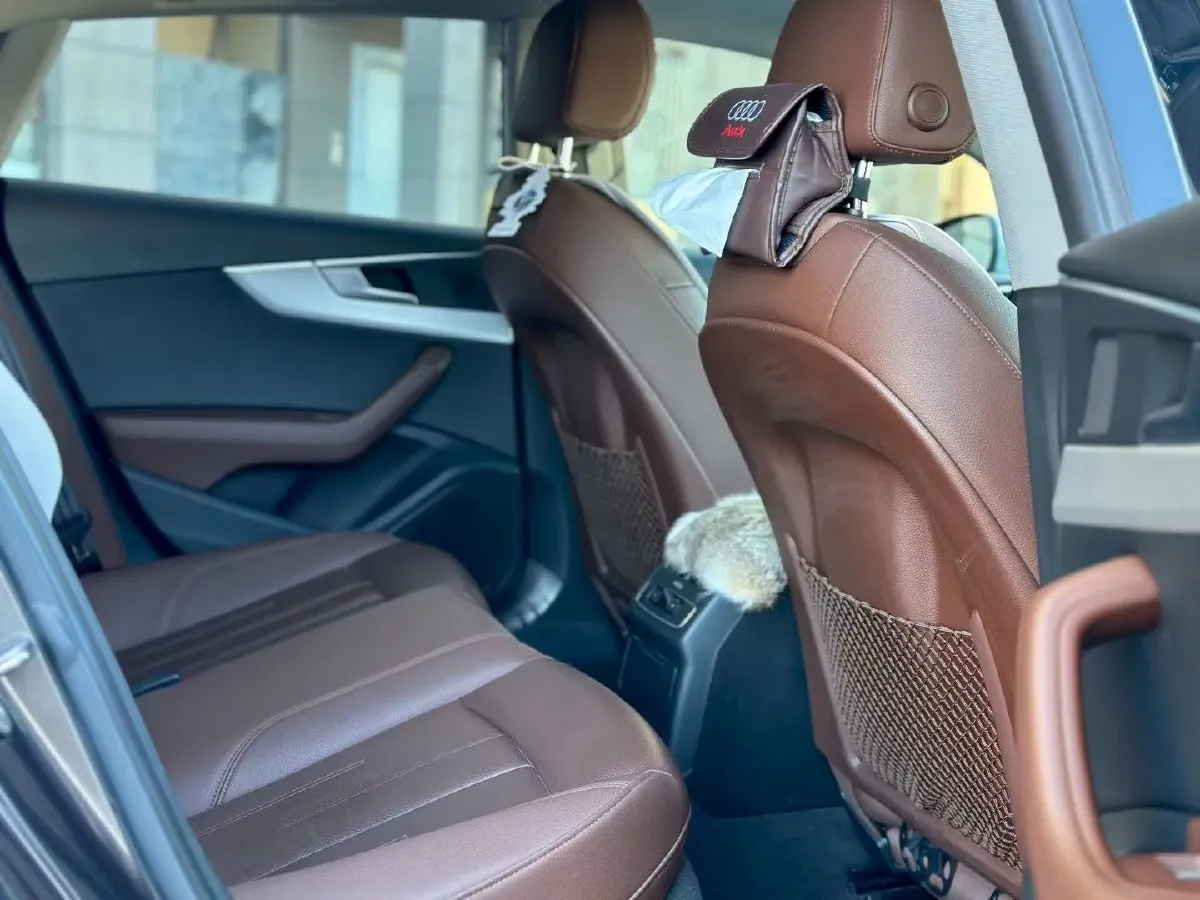 2017 BMW 3 Series GT 2.0T 184HP L4 8AT,autocango,china used car exporter,china ev exporter,chinese used car exporter,chinese used ev exporter