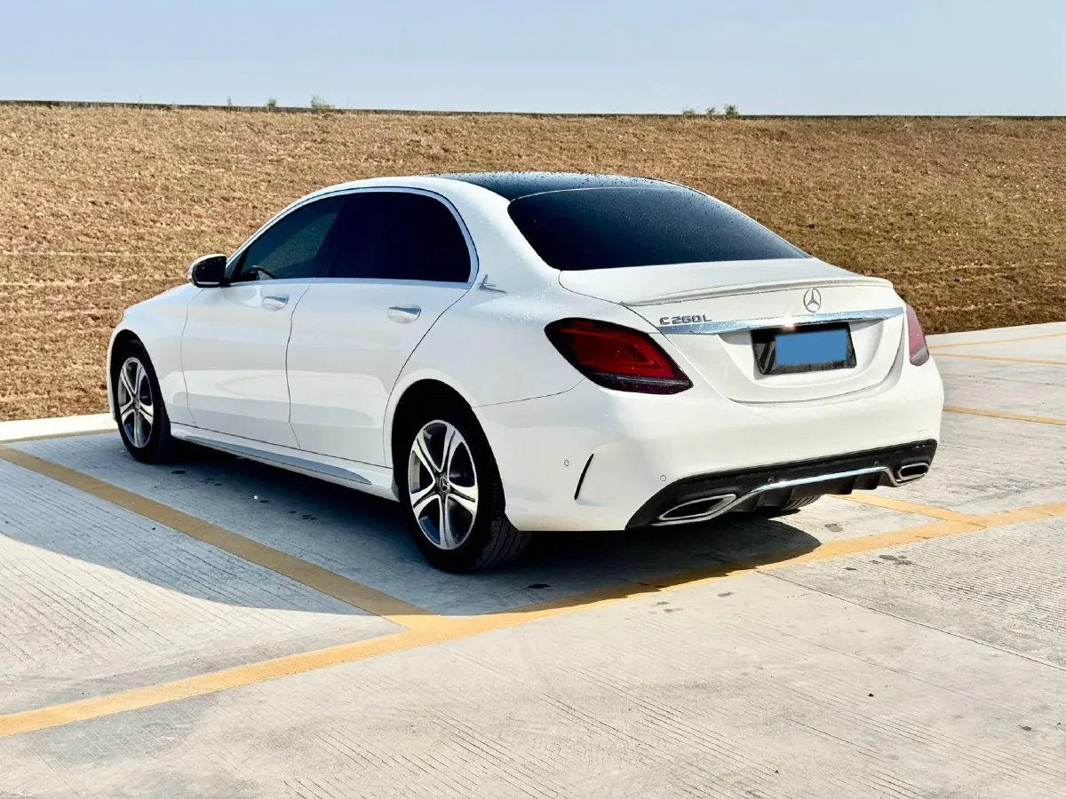 2020 Mercedes-Benz C Class 1.5T 184HP L4 9AT,autocango,china used car exporter,china ev exporter,chinese used car exporter,chinese used ev exporter