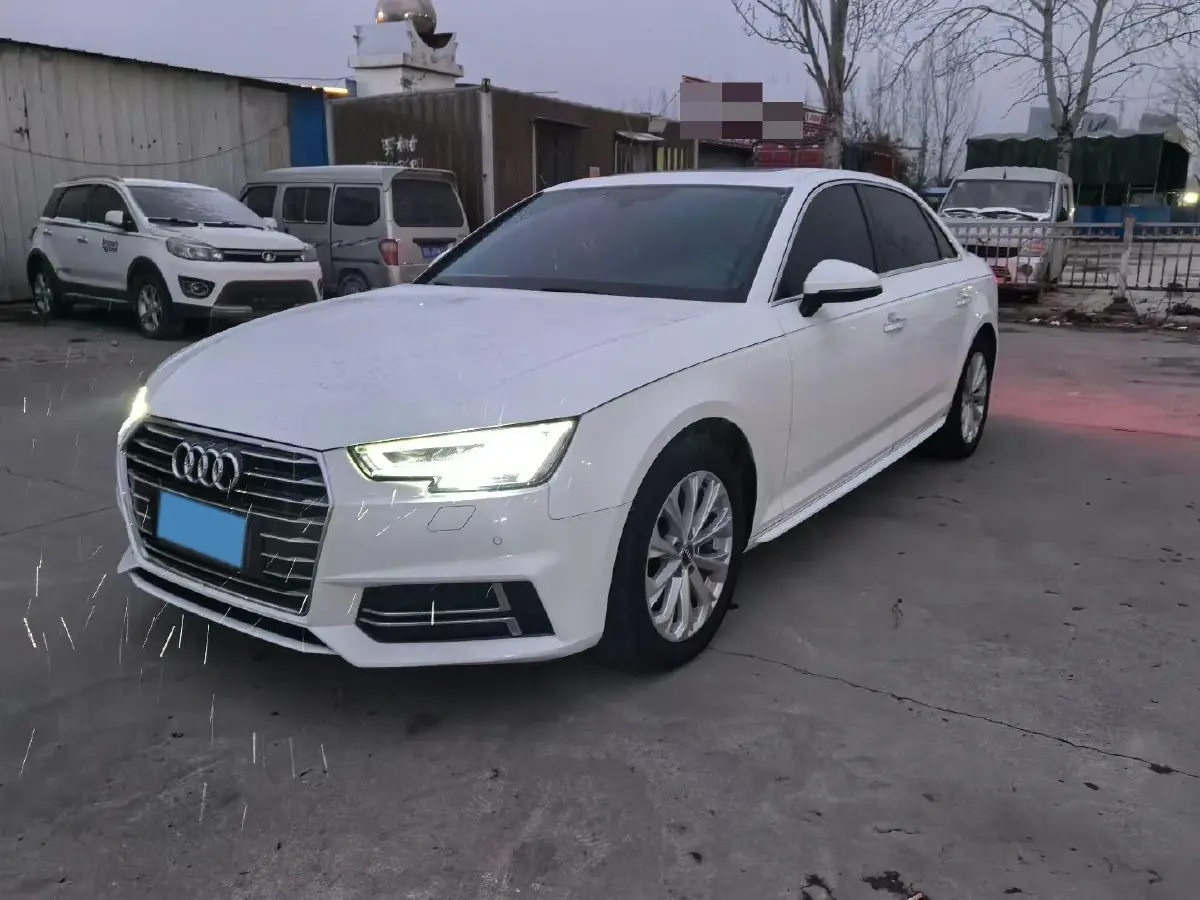 2019 Audi A4L 2.0T 190HP L4 7DCT