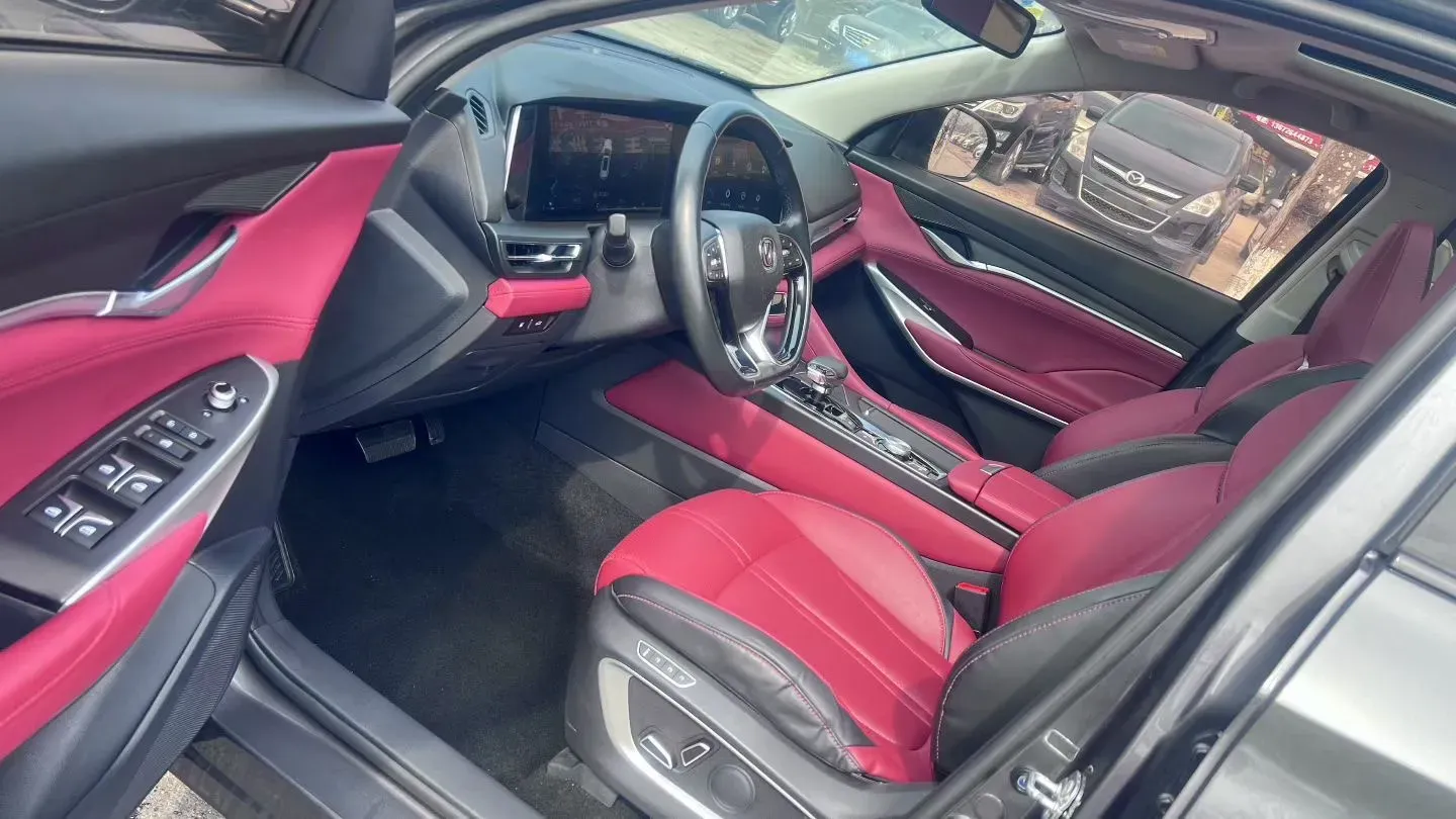 2020 ChangAn CS75 Plus 2.0T 233HP L4 8AT,autocango,china used car exporter,china ev exporter,chinese used car exporter,chinese used ev exporter