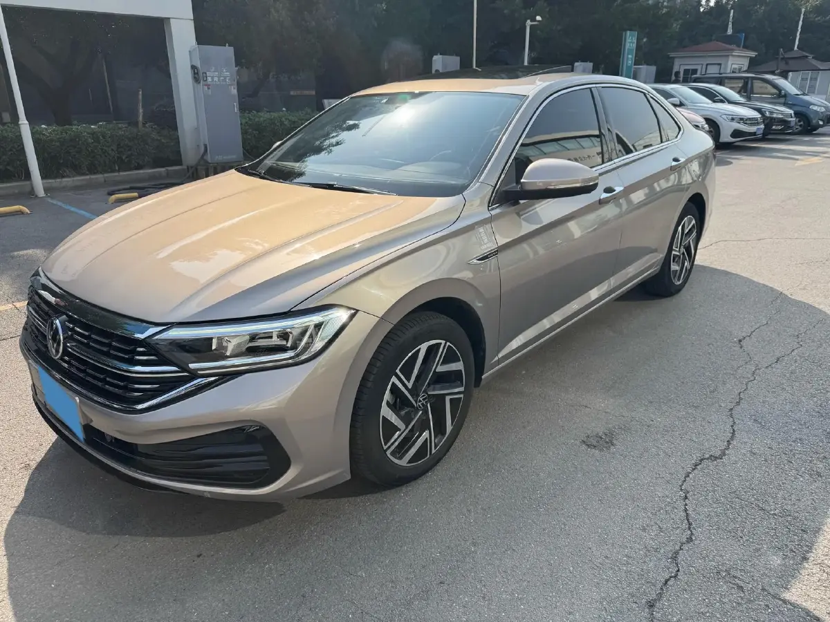 2023 Volkswagen Sagitar 1.4T 150HP L4 7DCT 2023 Volkswagen Sagitar 1.4T 150HP L4 7DCT