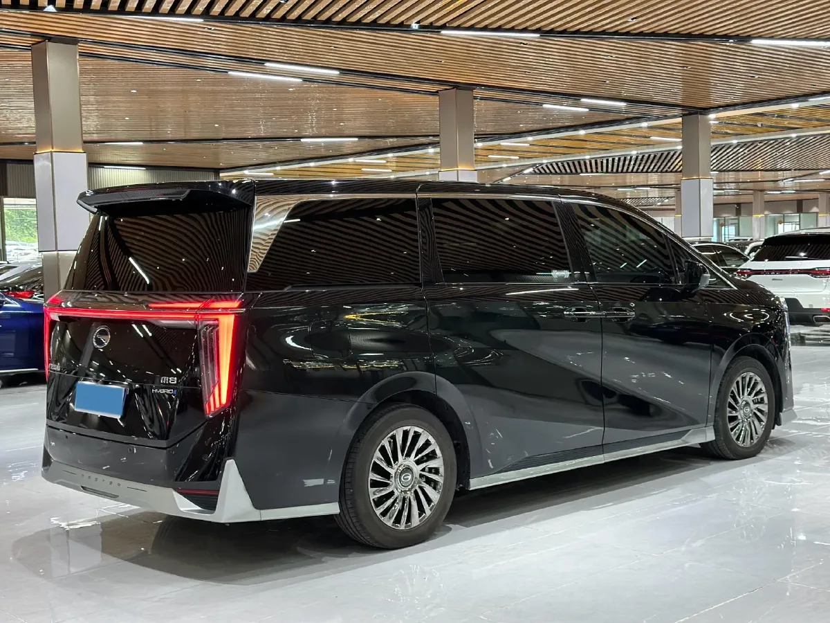 2023 GAC Trumpchi M8 2.0T 190HP L4 E-CVT Hybrid,autocango,china used car exporter,china ev exporter,chinese used car exporter,chinese used ev exporter