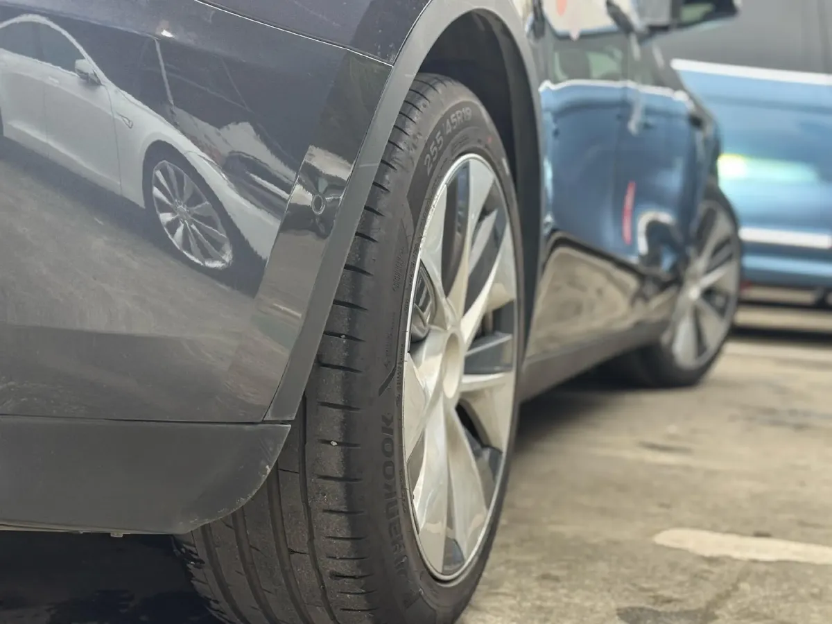 2021 Tesla Model Y BEV 60KWH,autocango,china used car exporter,china ev exporter,chinese used car exporter,chinese used ev exporter