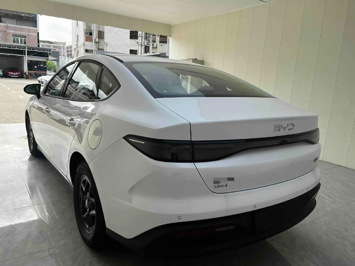 2025 BYD Seal05 DM-i 1.5L 101HP L4 E-CVT PHEV 7.68KWH,autocango,china used car exporter,china ev exporter,chinese used car exporter,chinese used ev exporter