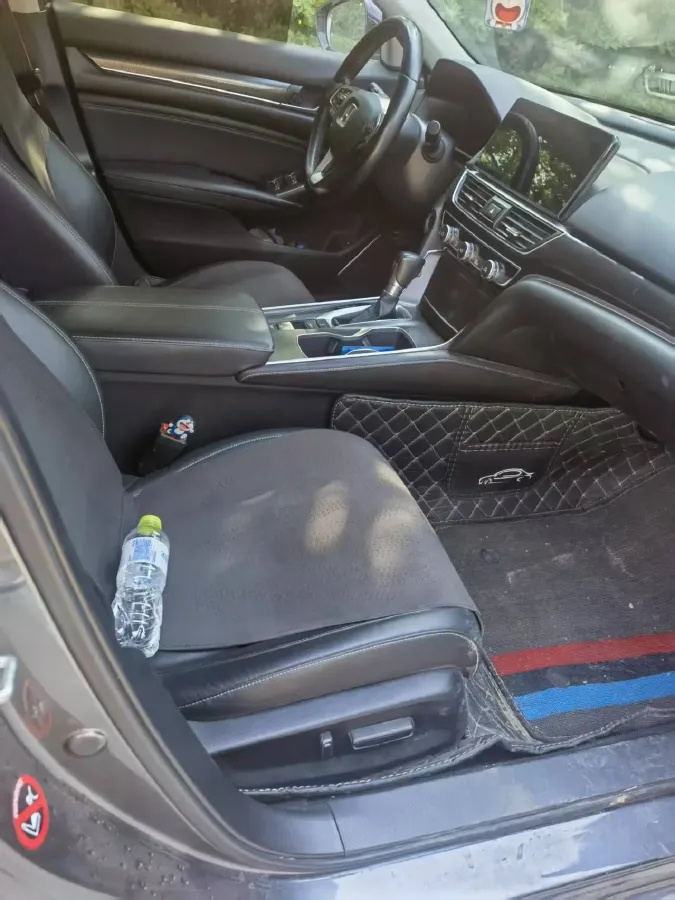 2022 Honda Accord 1.5T 194HP L4 CVT,autocango,china used car exporter,china ev exporter,chinese used car exporter,chinese used ev exporter