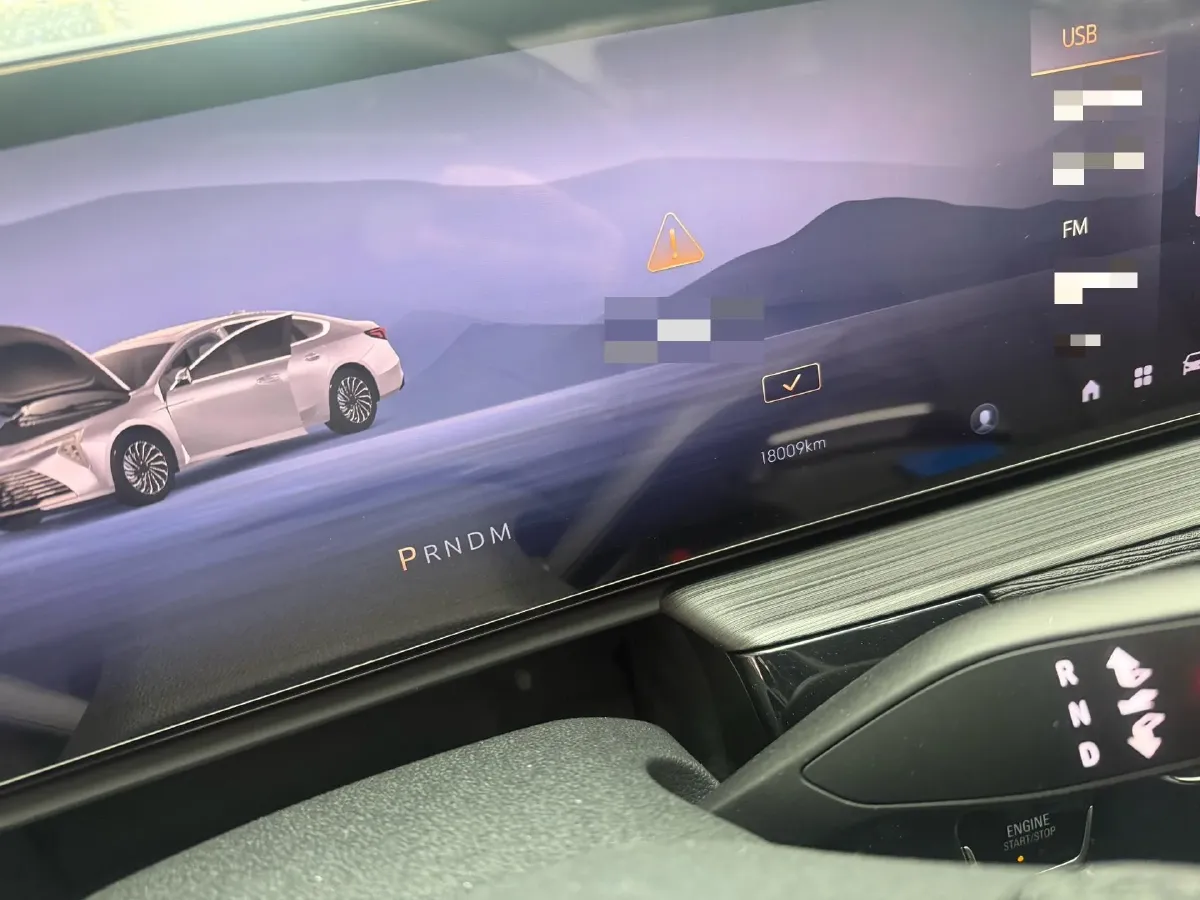 2025 Buick Larcosse 2.0T 237HP L4 9AT,autocango,china used car exporter,china ev exporter,chinese used car exporter,chinese used ev exporter