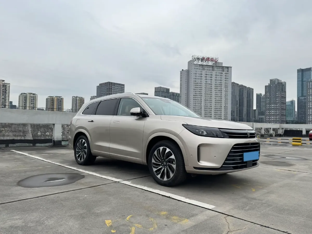 2022 Infiniti Q50L 2.0T 211HP L4 7AT,autocango,china used car exporter,china ev exporter,chinese used car exporter,chinese used ev exporter