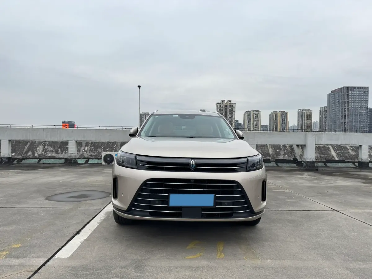 2022 Infiniti Q50L 2.0T 211HP L4 7AT,autocango,china used car exporter,china ev exporter,chinese used car exporter,chinese used ev exporter